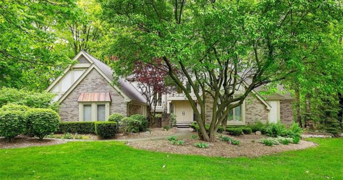 Bloomfield Township Homes for Sale